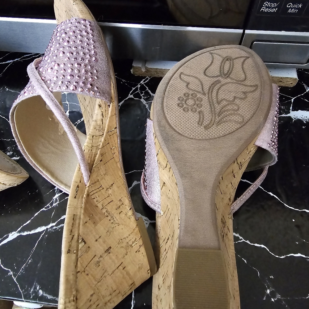 White Mountain Alexandra Ladies 2.5" Slide Sandals - Picture 3 of 6